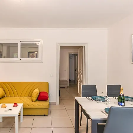 House Promenade Litore Domus Apartman