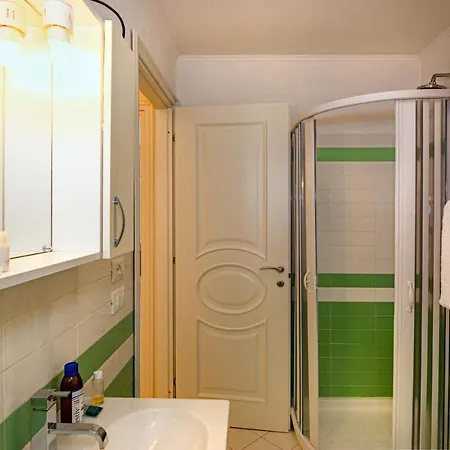 House Promenade Litore Domus Apartman *