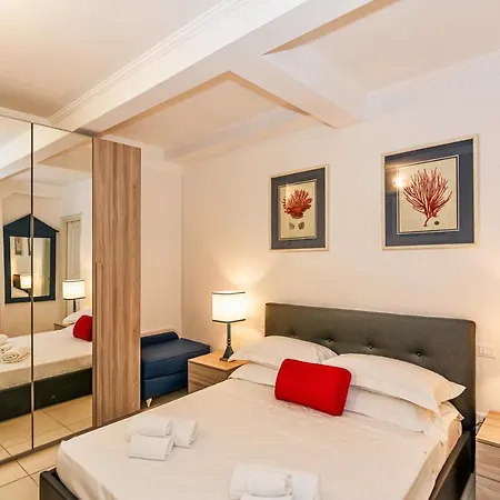 Apartment House Promenade Litore Domus *